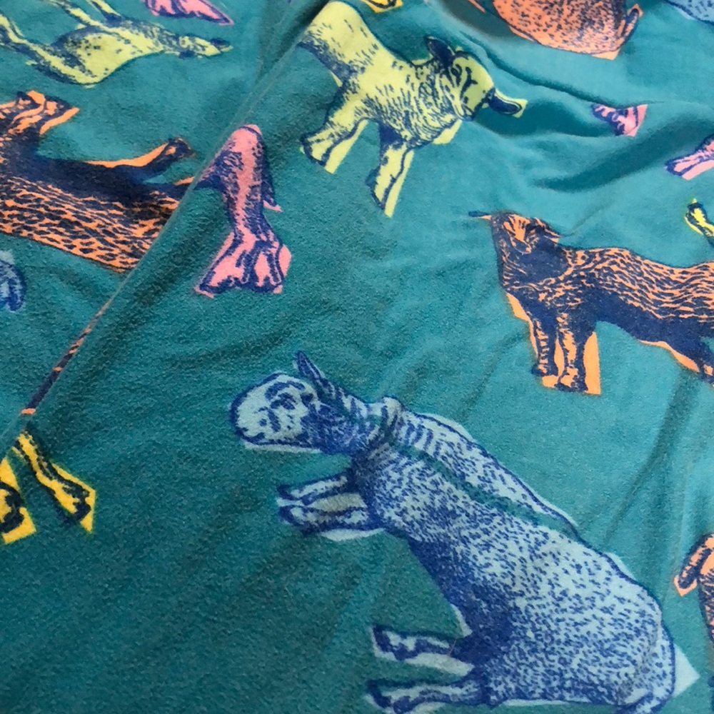 Lularoe sheep leggings OS